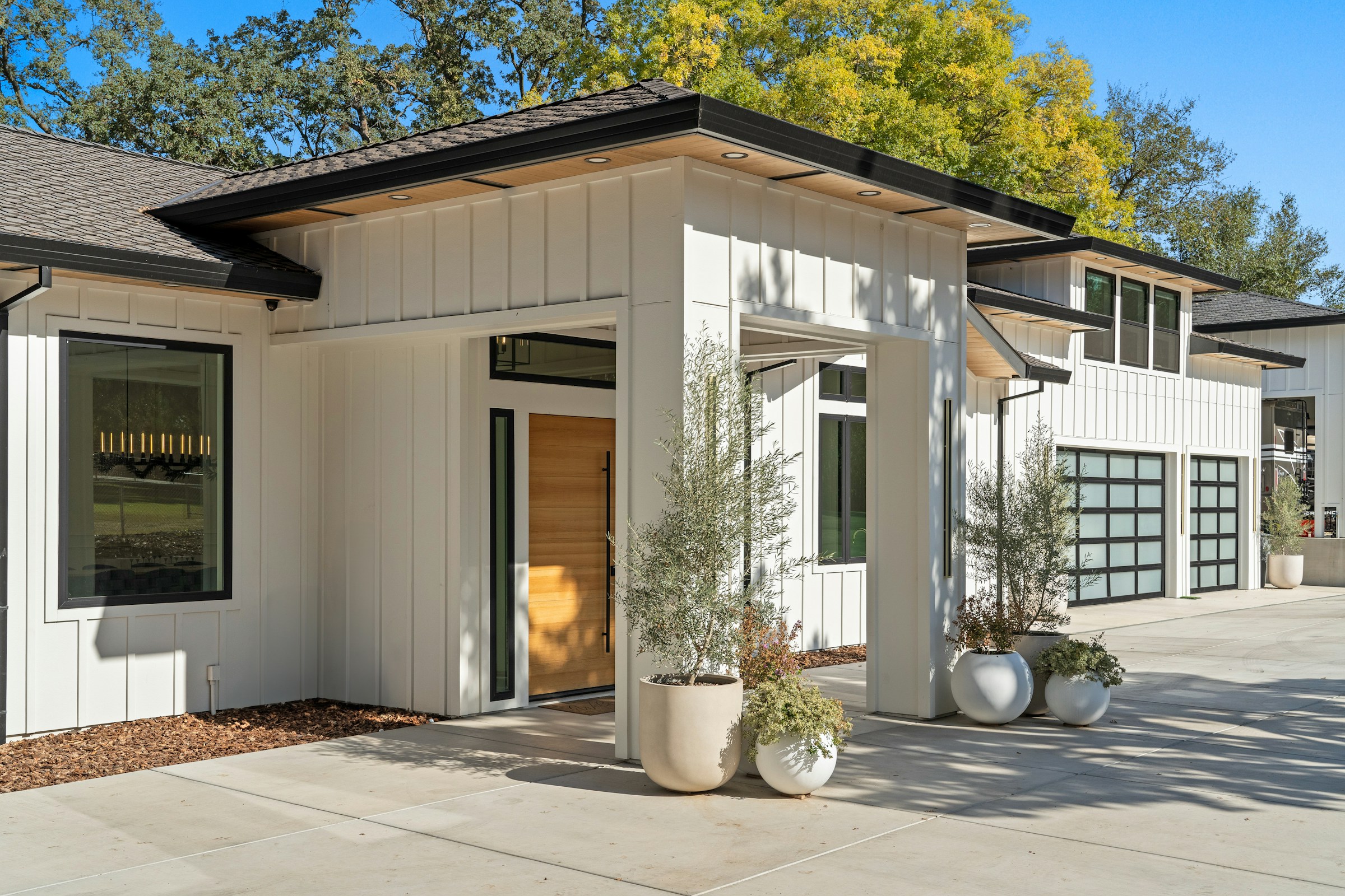 Siding and trim inspiration on a newer suburban home